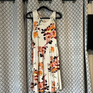 White floral sleeveless dress